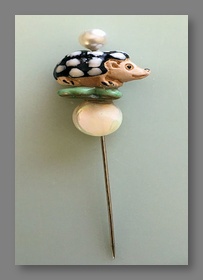 Herman Hedgehog Counting Pin