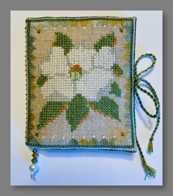 Magnificent Magnolia Needle Case